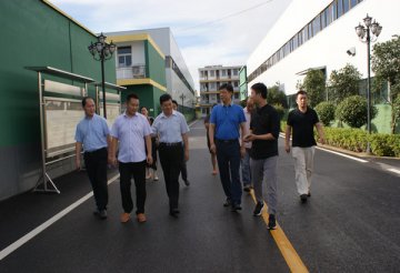 �ȹ���һ�и�Ϣ�ص���ָ�������Ź���