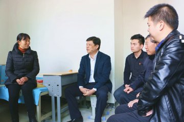 ����ί������ٴ롱�����̱Ů��